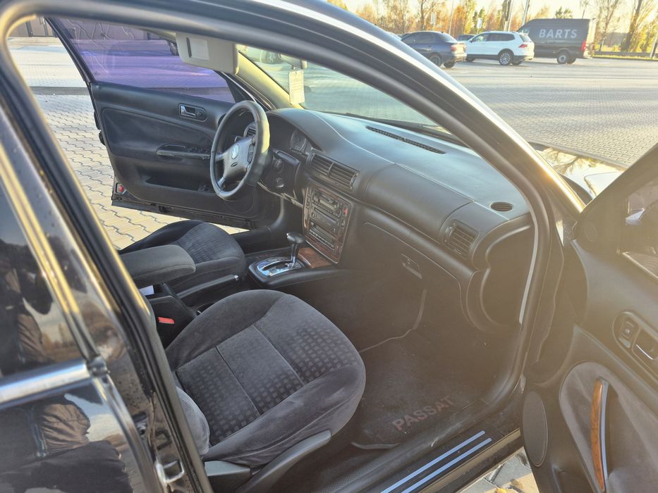 Продам власний автомобіль Volkswagen Passat B5+