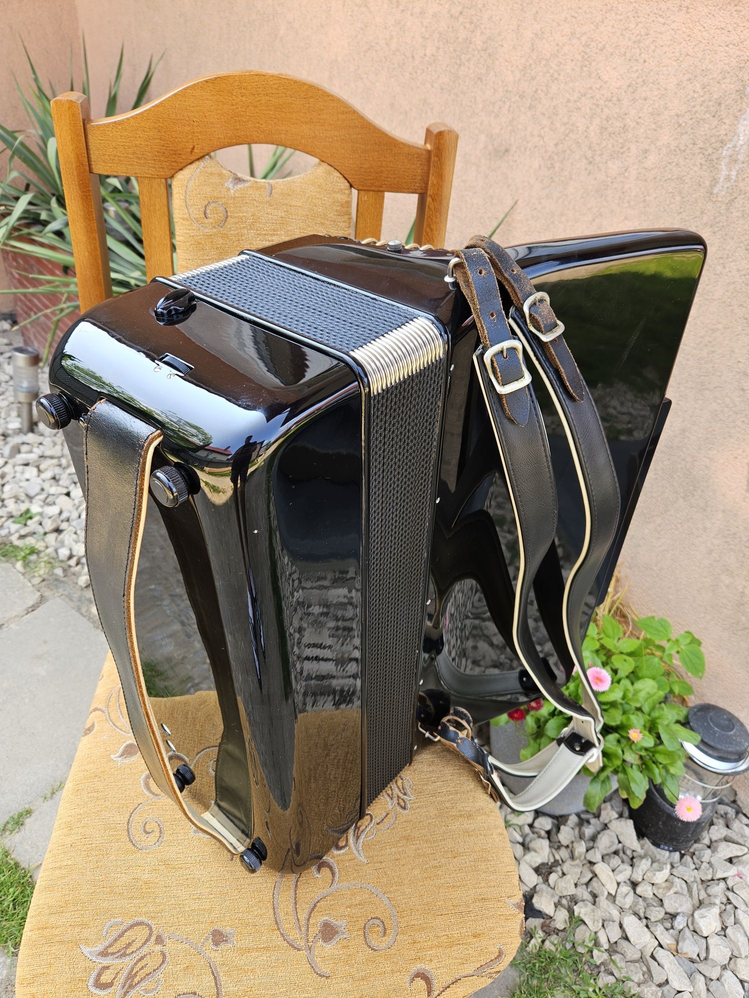 Akordeon Hohner Atlantic IV De Luxe 120