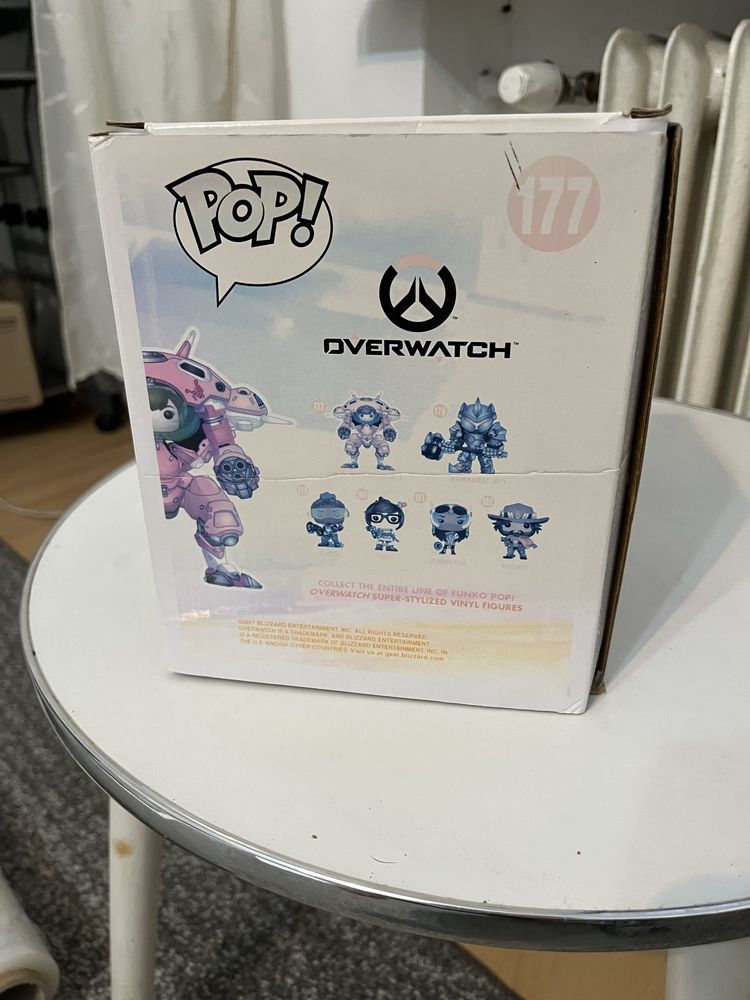 Funko pop177 D.va witch meka