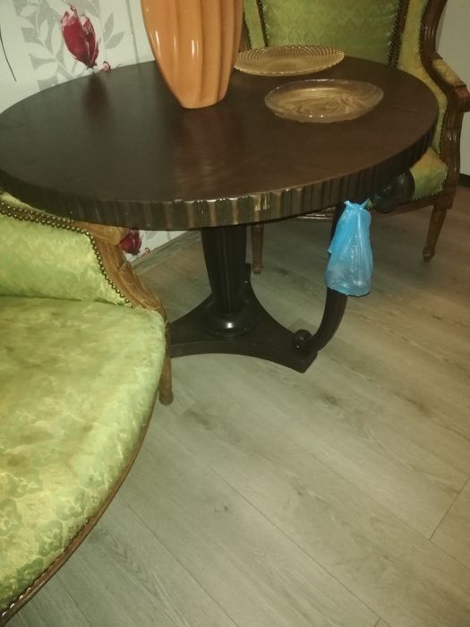 Komplet mebli starych