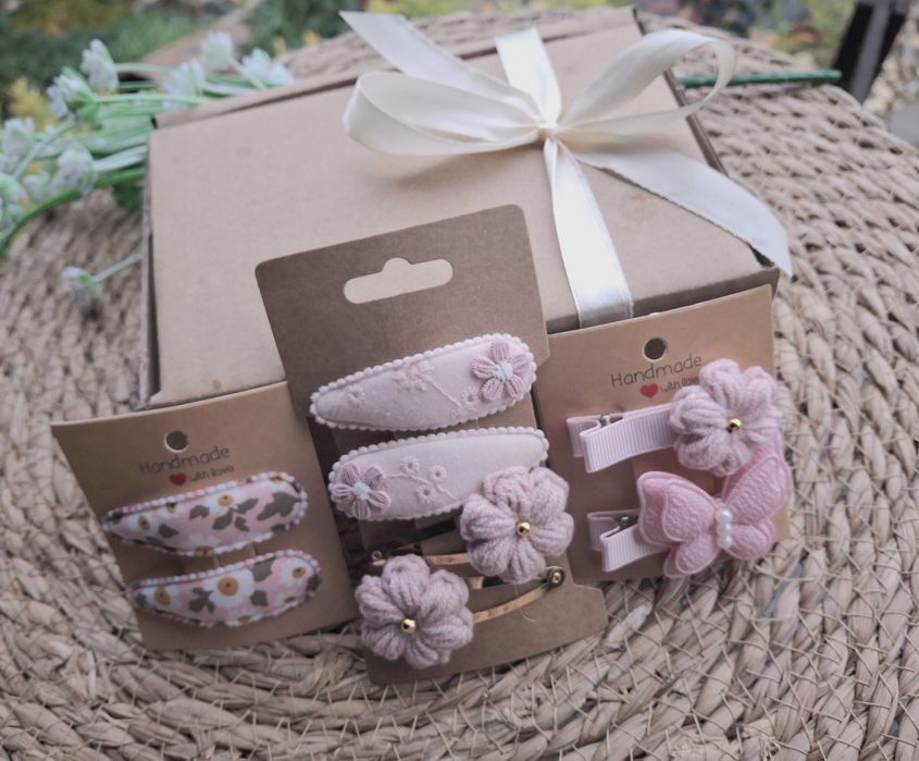Zestaw spineczek do włosów na prezent