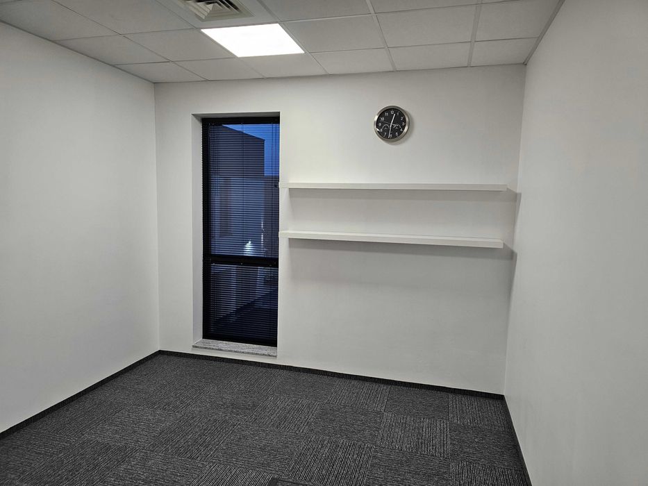 biuro Dąbrówka / Palędzie / Dopiewiec