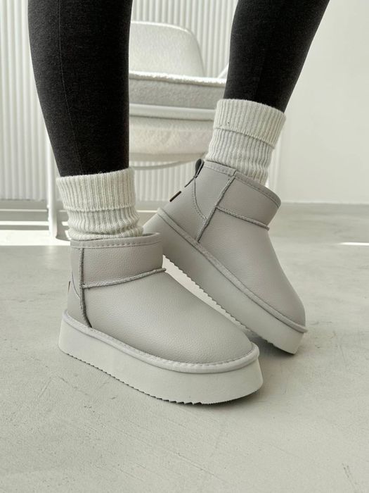 Шкірані сірі уггі, угги, ugg itts серые угі