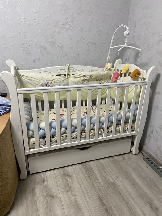 Дитяче ліжечко Veres з маятником та шухлядою