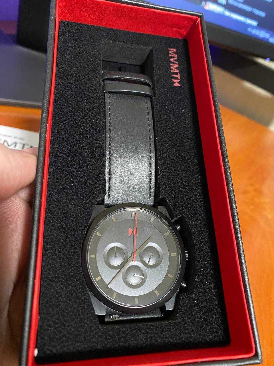 Годинник MVMT ELEMENT black/red (оригінал, б/в)