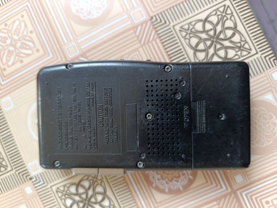 Продам диктофон Panasonic