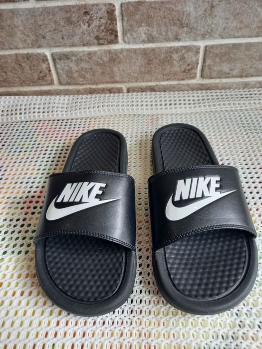 Шлепки Nike 38 размер