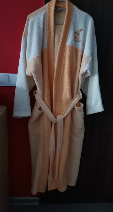 Szlafrok damski z kieszeniami