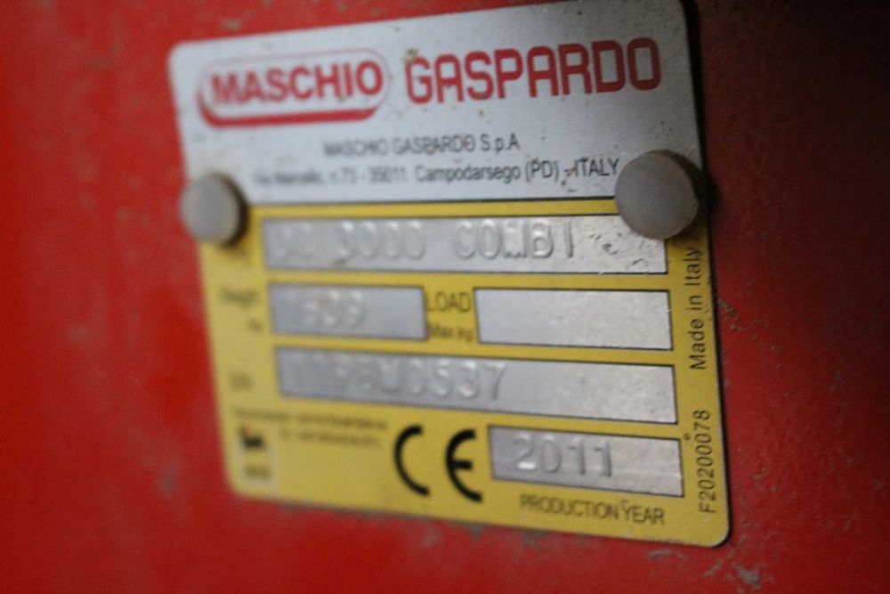 agregat uprawowo siewny Amazone AD302 + brona Maschio  z wałem Gutlera