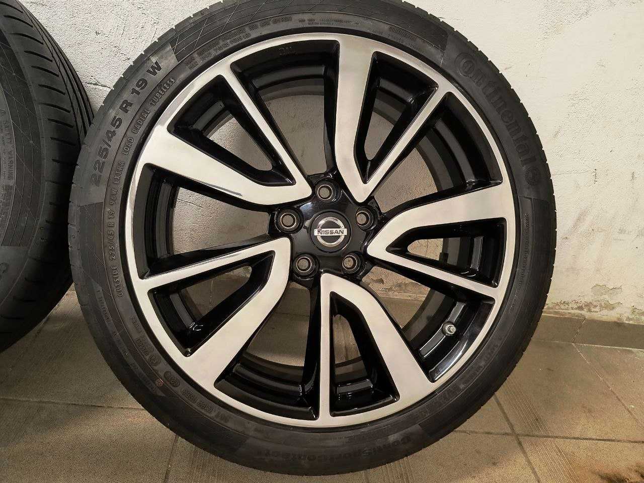 Koła felgi  NISSAN QashQai j11 X-Trail 19" Oryginalne