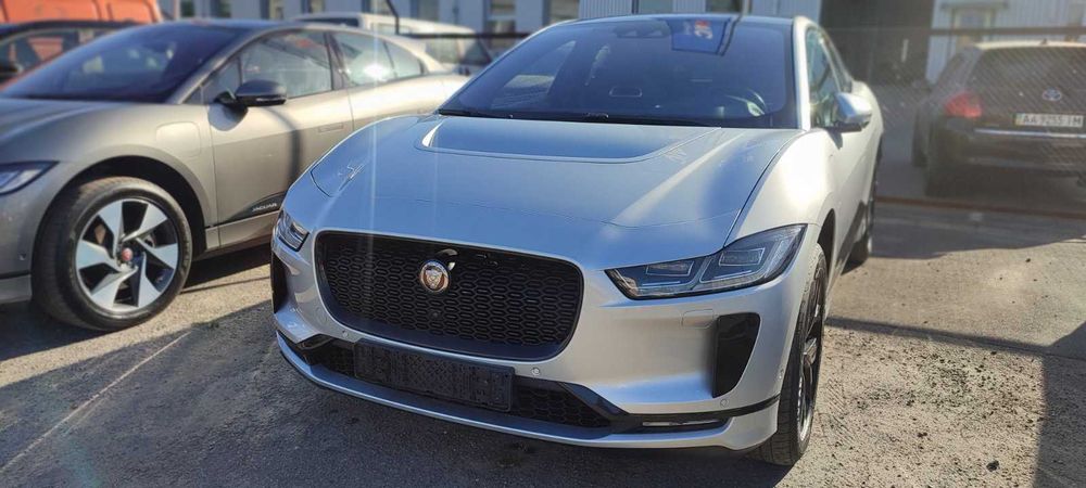 JAGUAR I-Pace  HSE 400EV  12/2018 года ТОП   панорама+ HUD+360кам