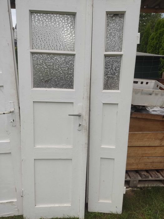 Drewniane drzwi stare