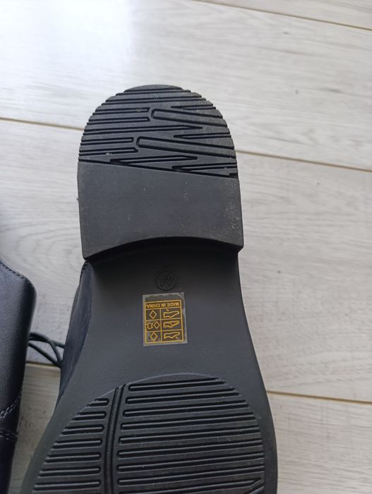 Skórzane, eleganckie półbuty męskie 44