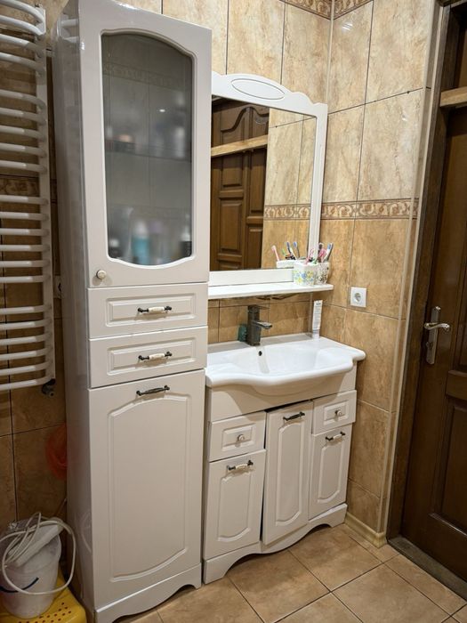 Меблі в ванну все разом