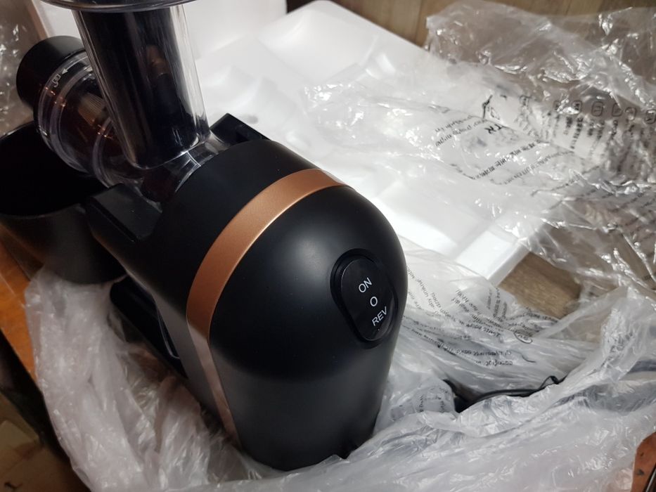 Соковитискач ( соковижималка) німецька Klarstein  10039899