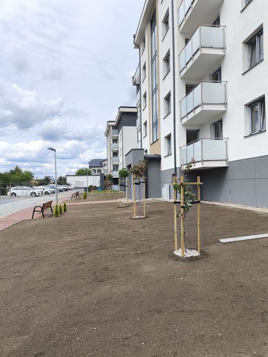 Usługi ogrodnicze nawadniania glebogryzarka separacyjna zak.trawników