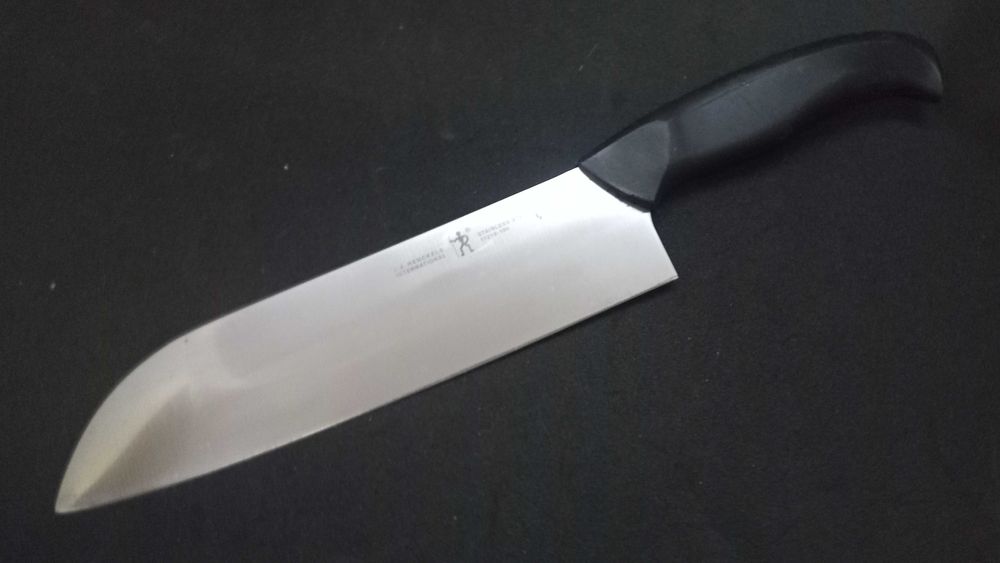 Nóż J.A.Henckels  santoku
