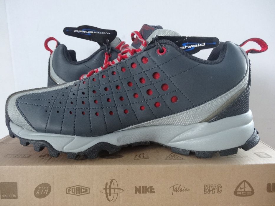 Buty Nike ACG roz 40,5 Watershield Turystyczne Trekkingowe