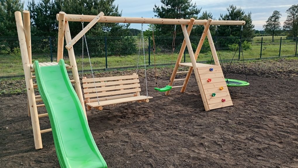 Huśtawka domek plac zabaw