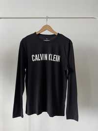 Calvin Klein чорний лонгслів Л розмір