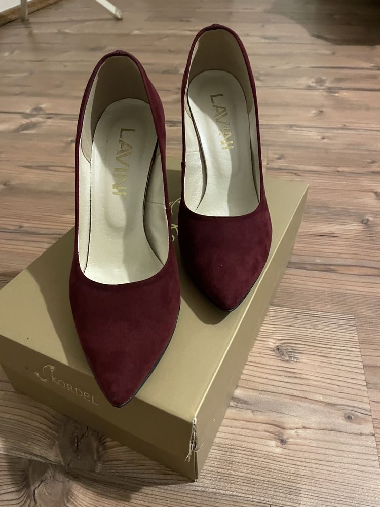 Burgundowe buty na obcasie, zamsz, 37