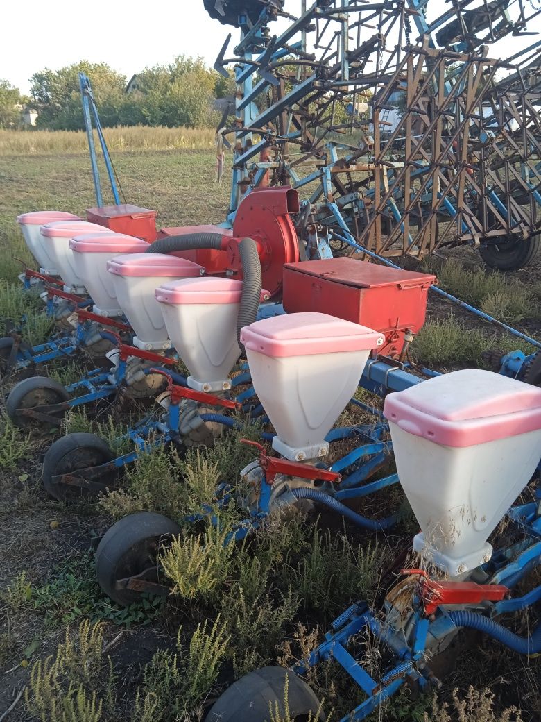 Продам сільгосптехніку