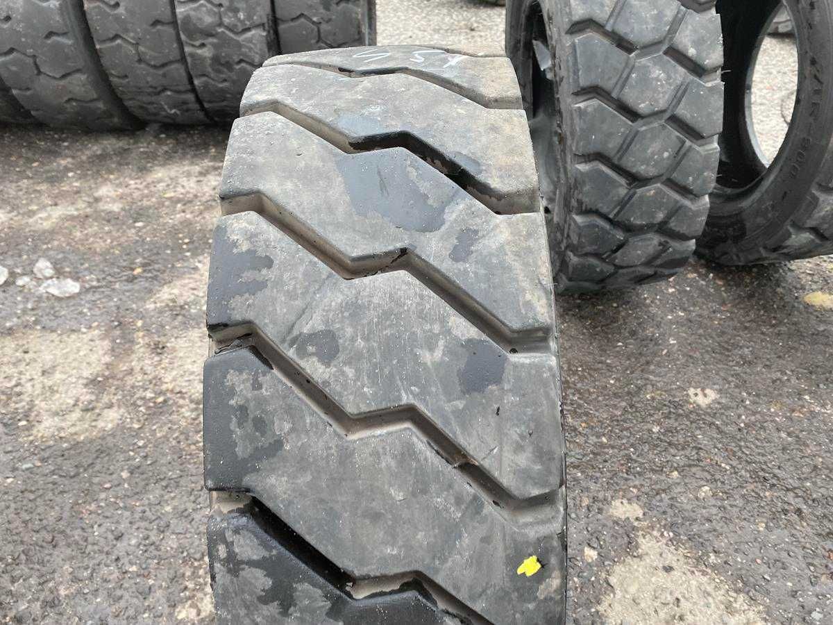 Opona Używana 225/75r15 Opony Michelin XZM Radial 28x9-15 Możliwa Wysy
