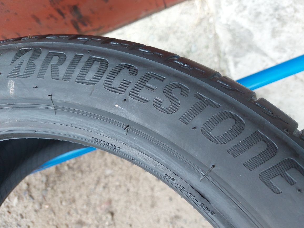 225/45/17 R17 Bridgestone Turanza T005 4шт ціна за 1шт літо шини