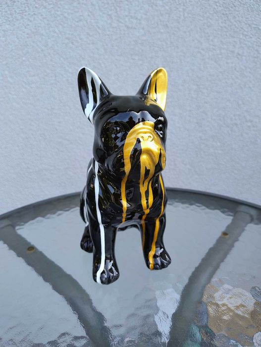 Figurka buldoga francuskiego