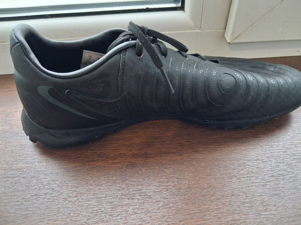 2200 за всеПродаю nike,predator