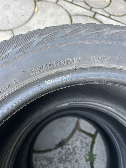Резина Bridgestone 215/60/16