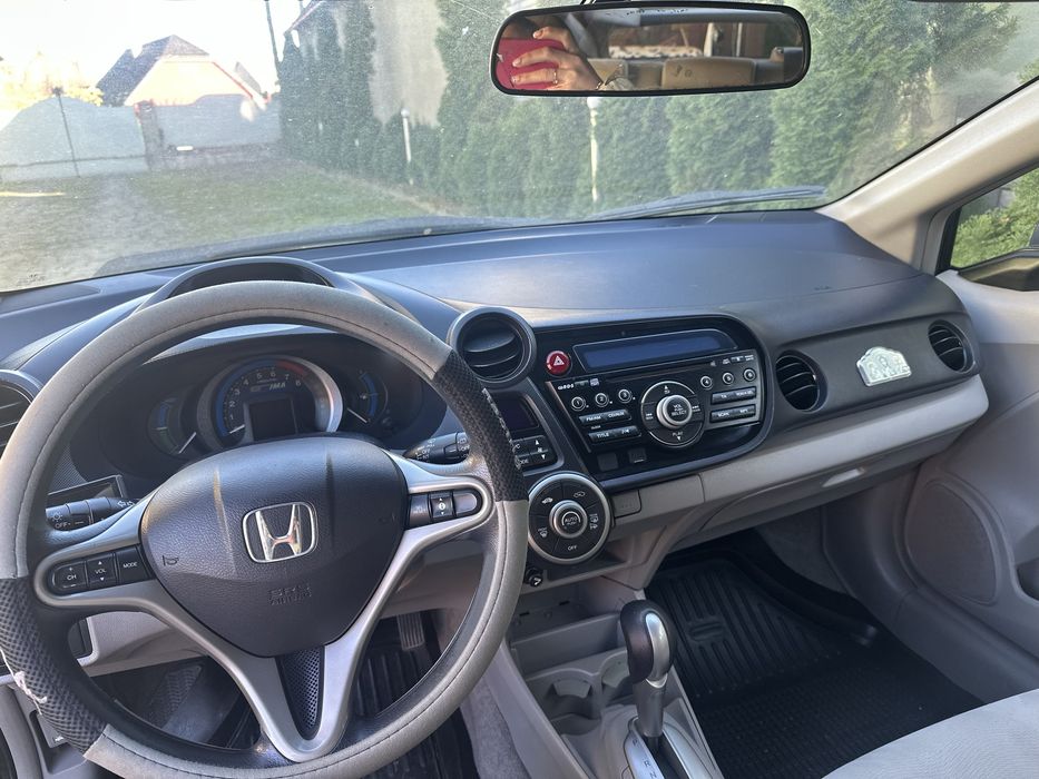 Продається автомобіль Honda INSIGHT gybrid