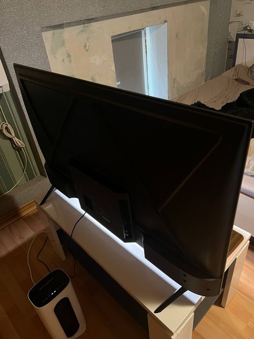 Продам телевізор ксяомі 50 дюймів