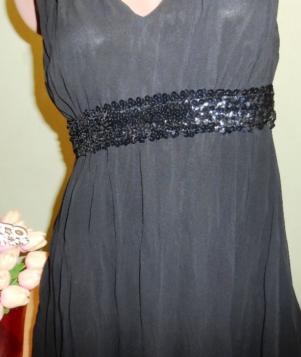 маленька чорна сукня 46 розмір пайєтки