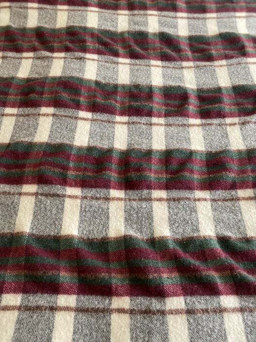 Manta de 100% lã,com  xadrez Made in UK