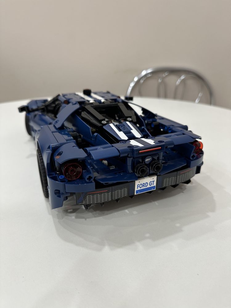 LEGO Technic Ford GT 2022 42154