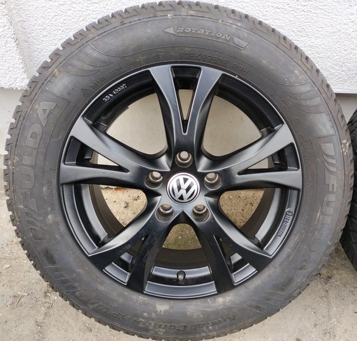 Felgi z oponami zimowymi VW Passat Sharan T-Roc 6,5x16 ET42 5x112