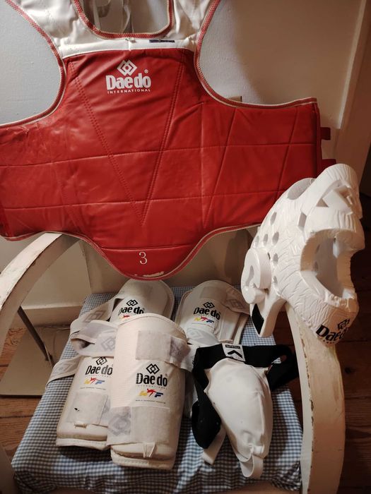 Equipamento Taekwondo
