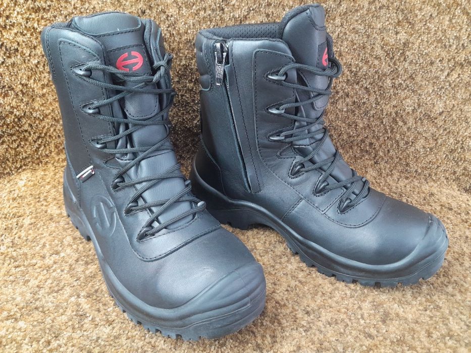 Черевики , берци з захистом Uvex Heckel S-3 43,42 розмір.