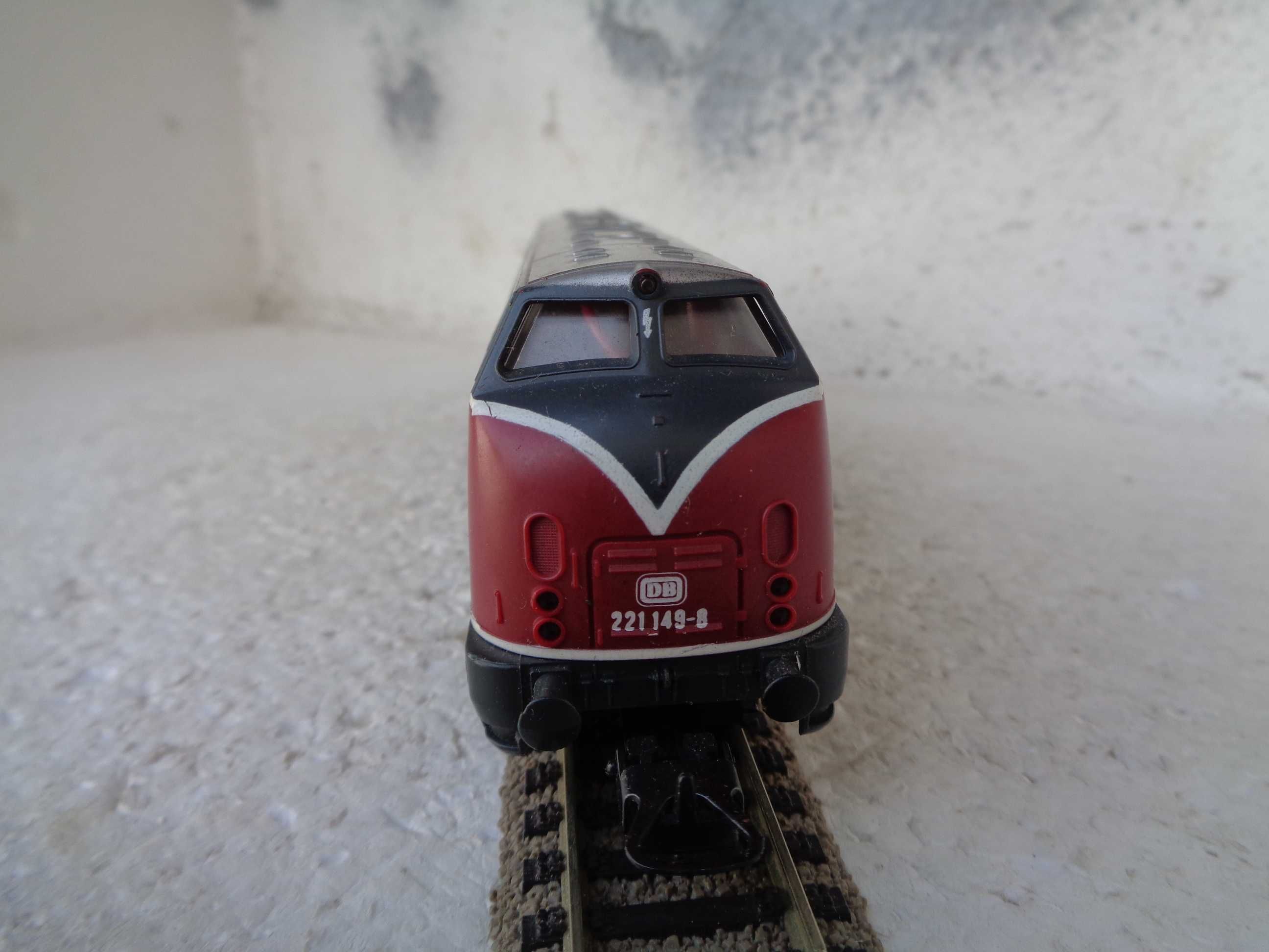 1:87 LIMA Locomotiva Diesel V 221 da DB comboio-