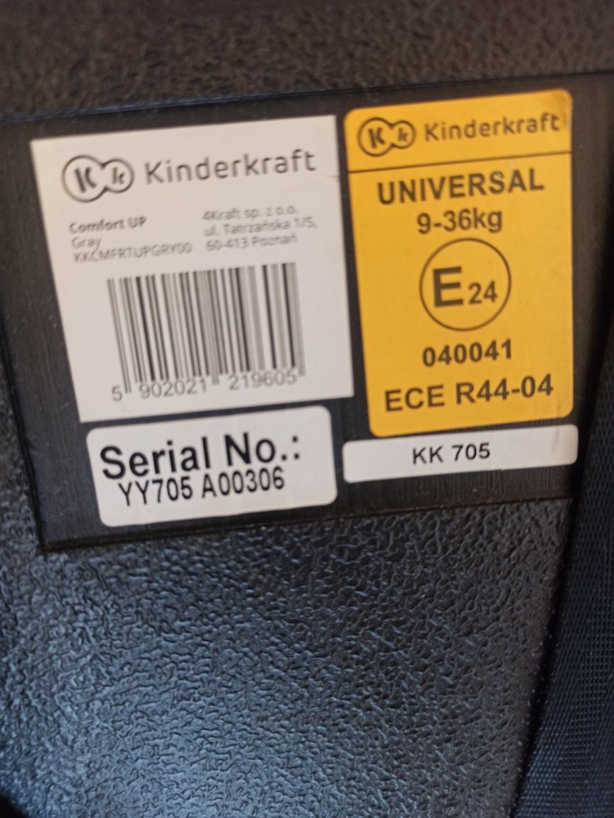 Дитяче автокрісло Kinderkraft Comfort Up KKCMFRTUPGRY00, 9-36 кг