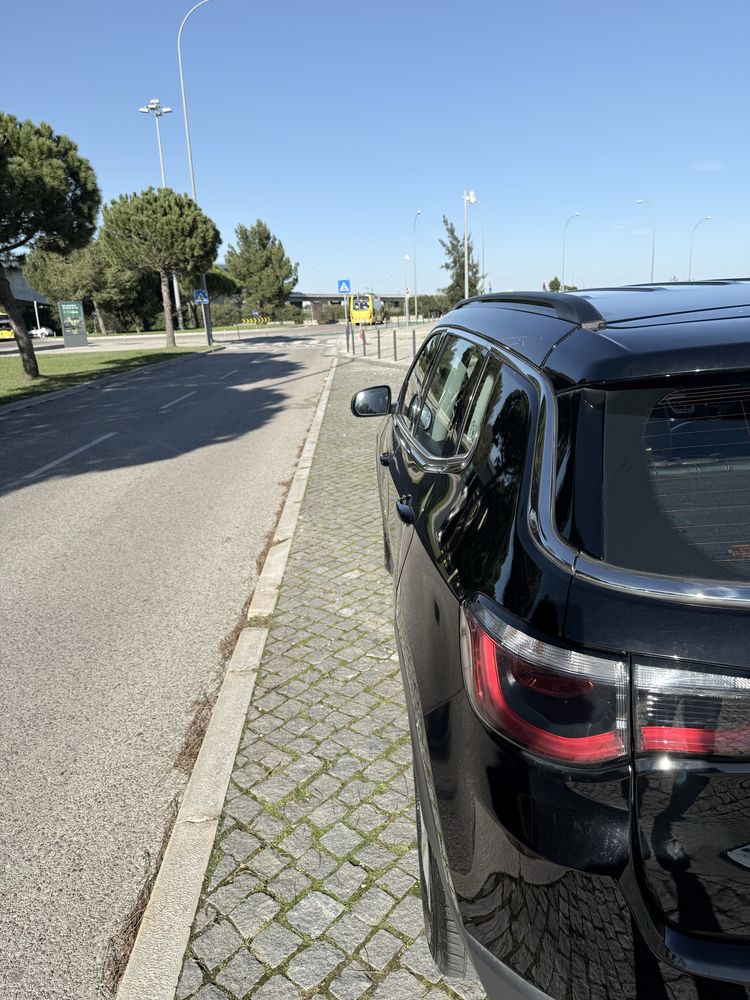 Jeep Compass 1.6 Longitude