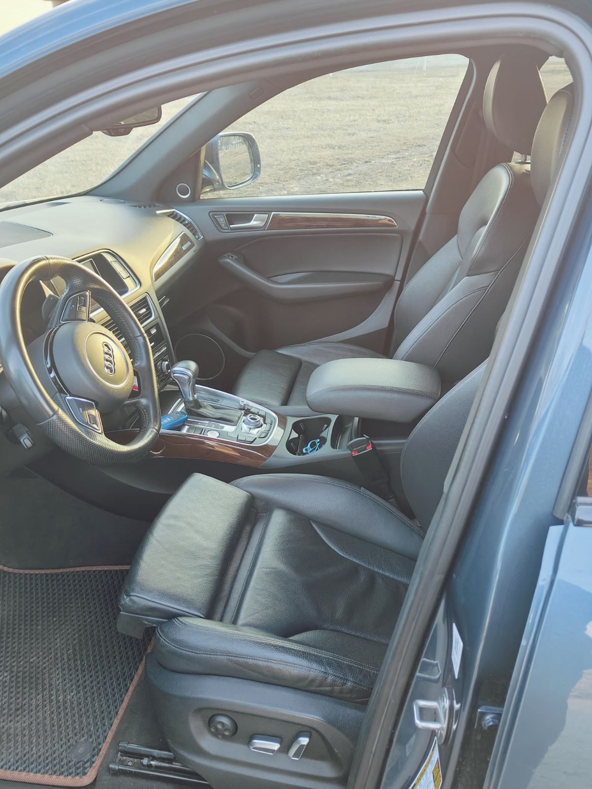 Продам audi q5, комплектация sline