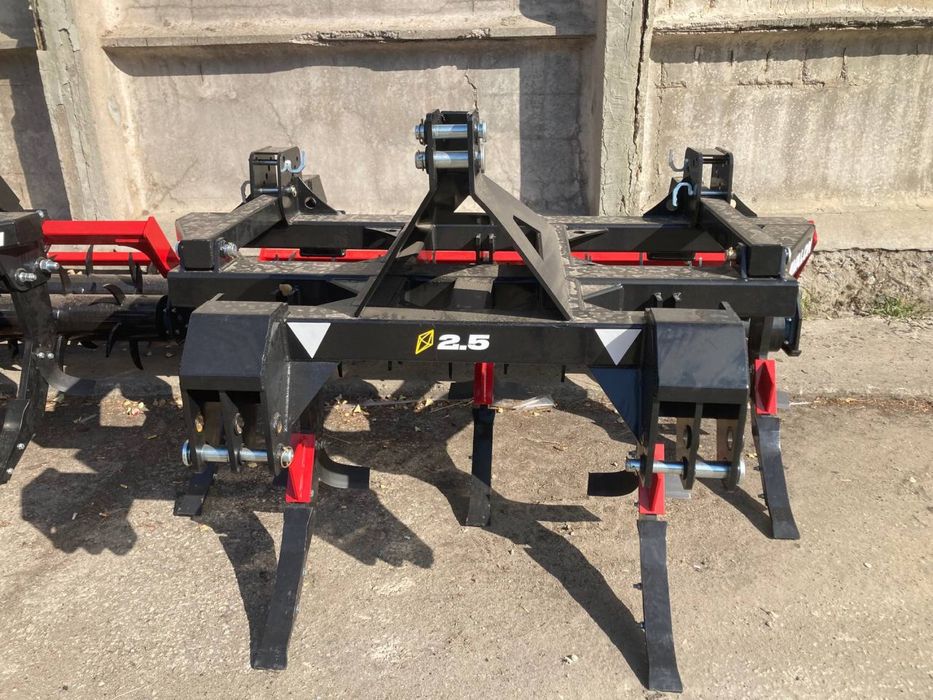 глубокорихлитель глибокорозпушувач навісний грн-1,5 каток сівалка