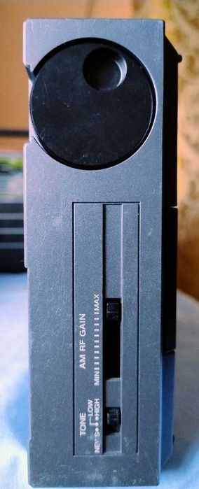 SONY ICF-2001D радиоприемник.