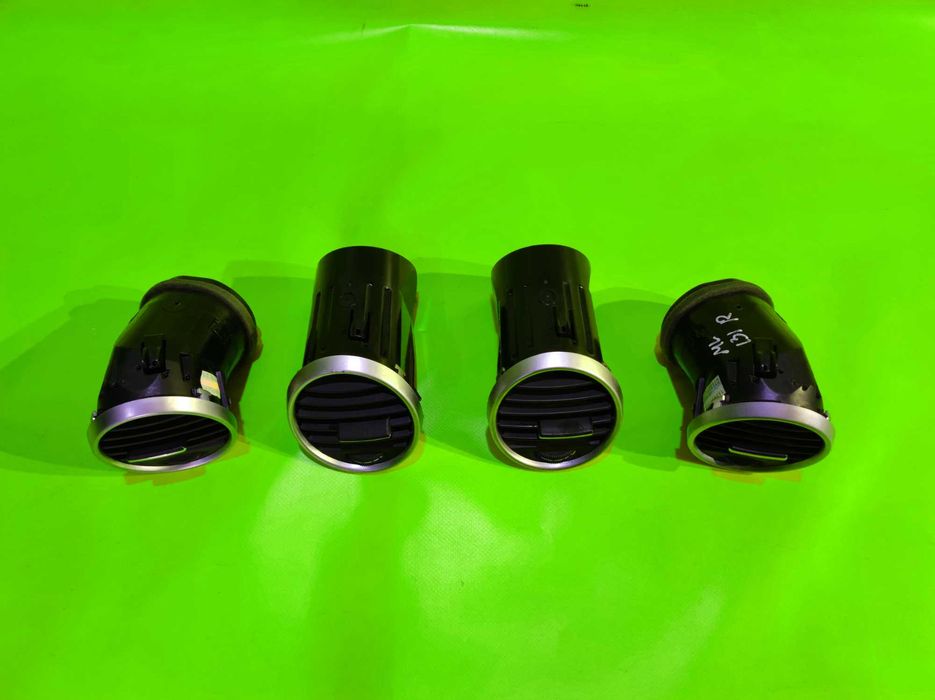 Дефлектор Mercedes ML W164 Воздуховод салона GL X164 восдуховод