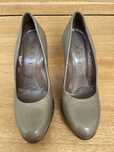 Sapatos Marni Caqui