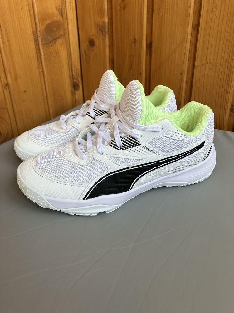 PUMA Solarflash оригінал 37 р.(23 см.)