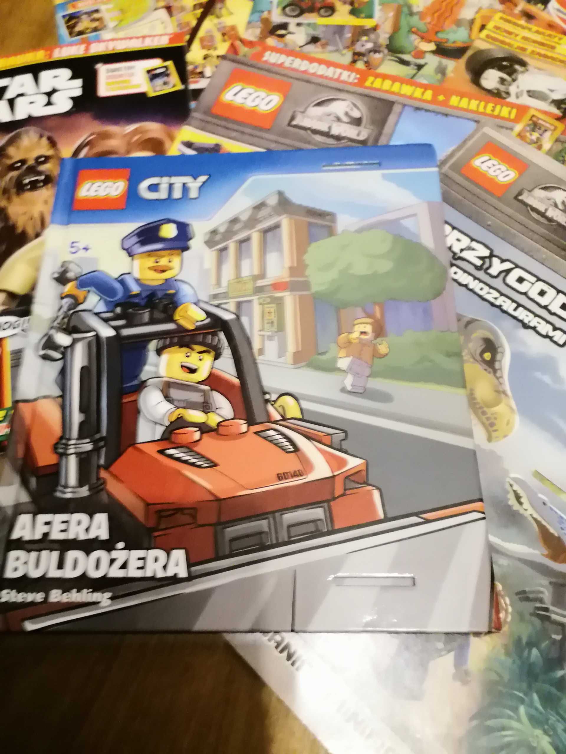 Zestaw gazetek, Playmobil książka  Lego - zestaw nr 1