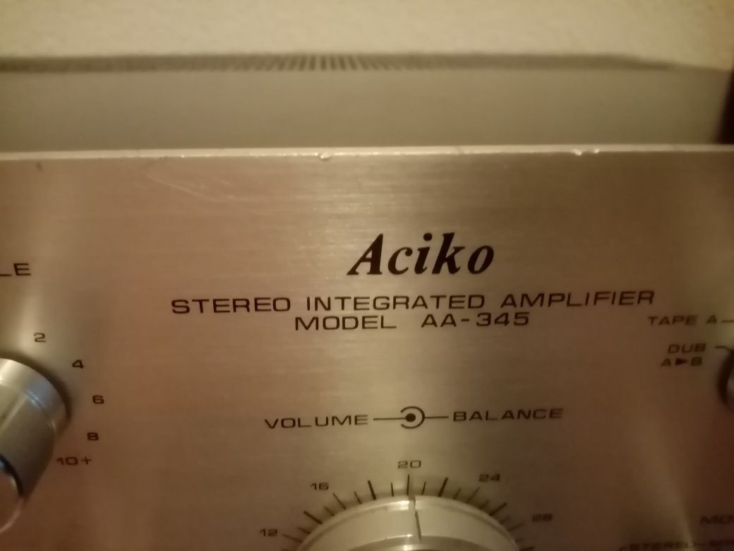 Amplificador ACIKO